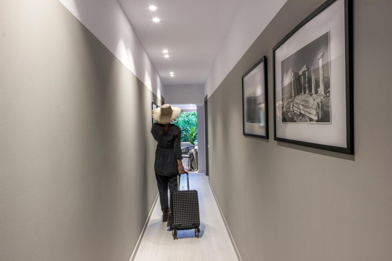 Octavia Rooms Corinth Екстер'єр фото