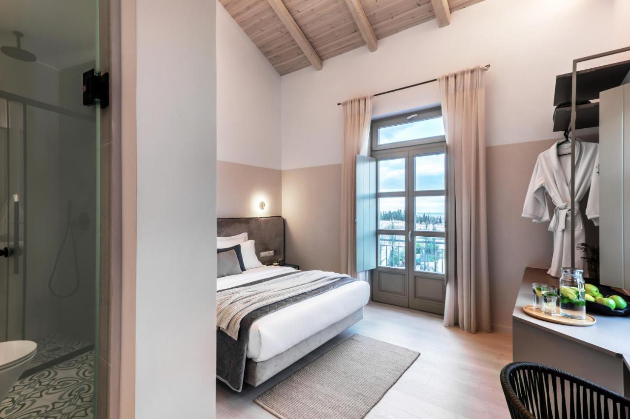 Octavia Rooms Corinth Екстер'єр фото