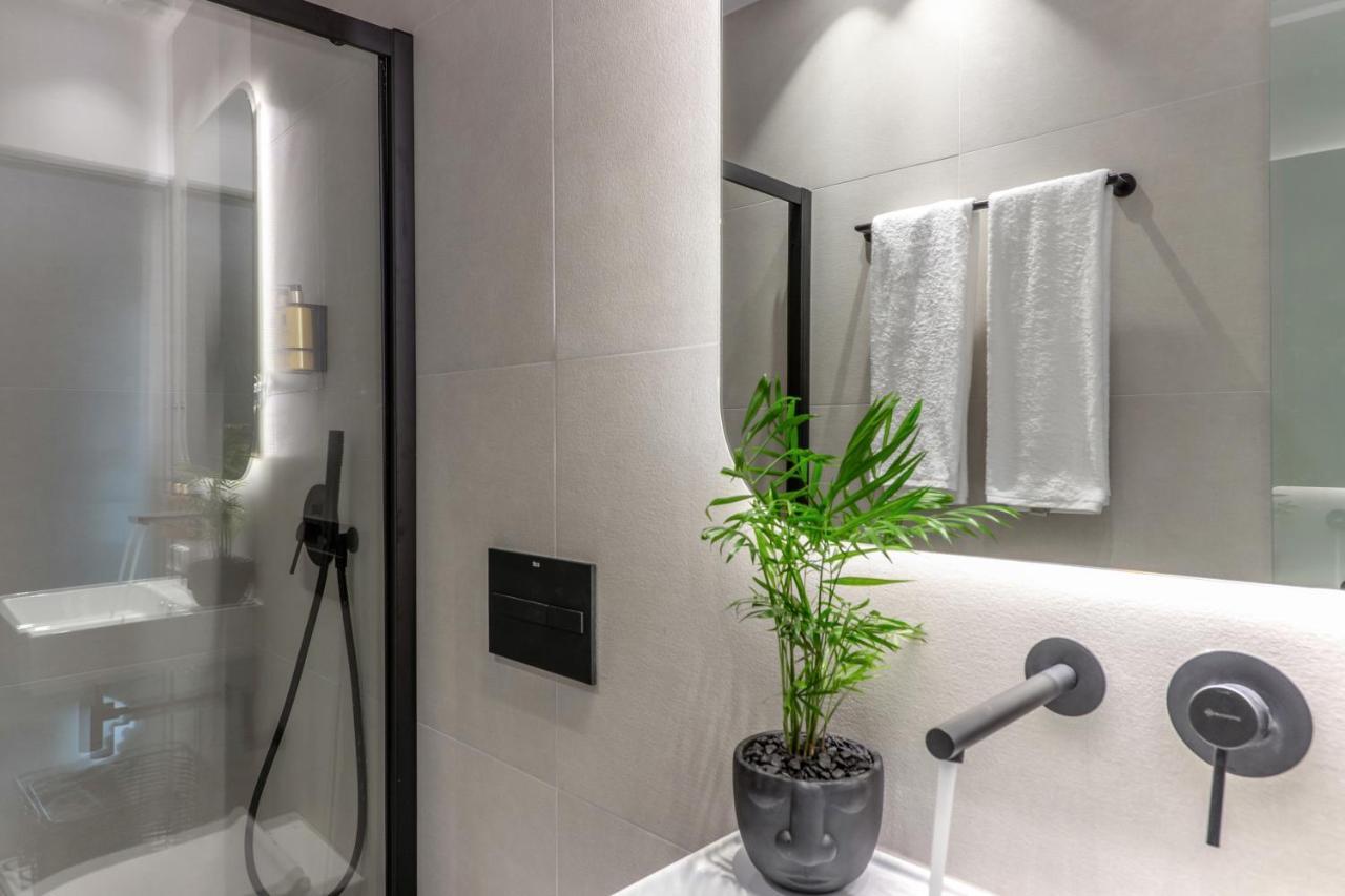 Octavia Rooms Corinth Екстер'єр фото