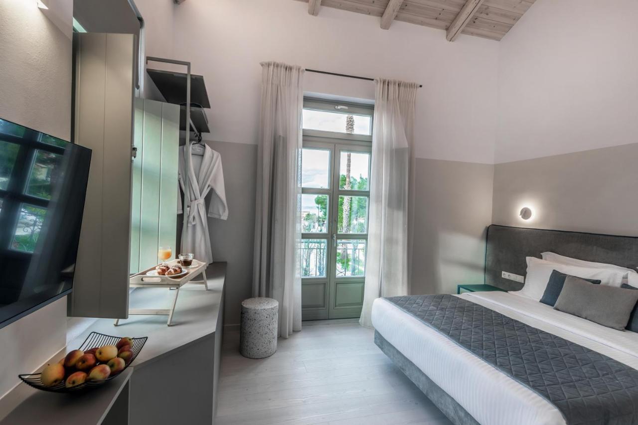 Octavia Rooms Corinth Екстер'єр фото