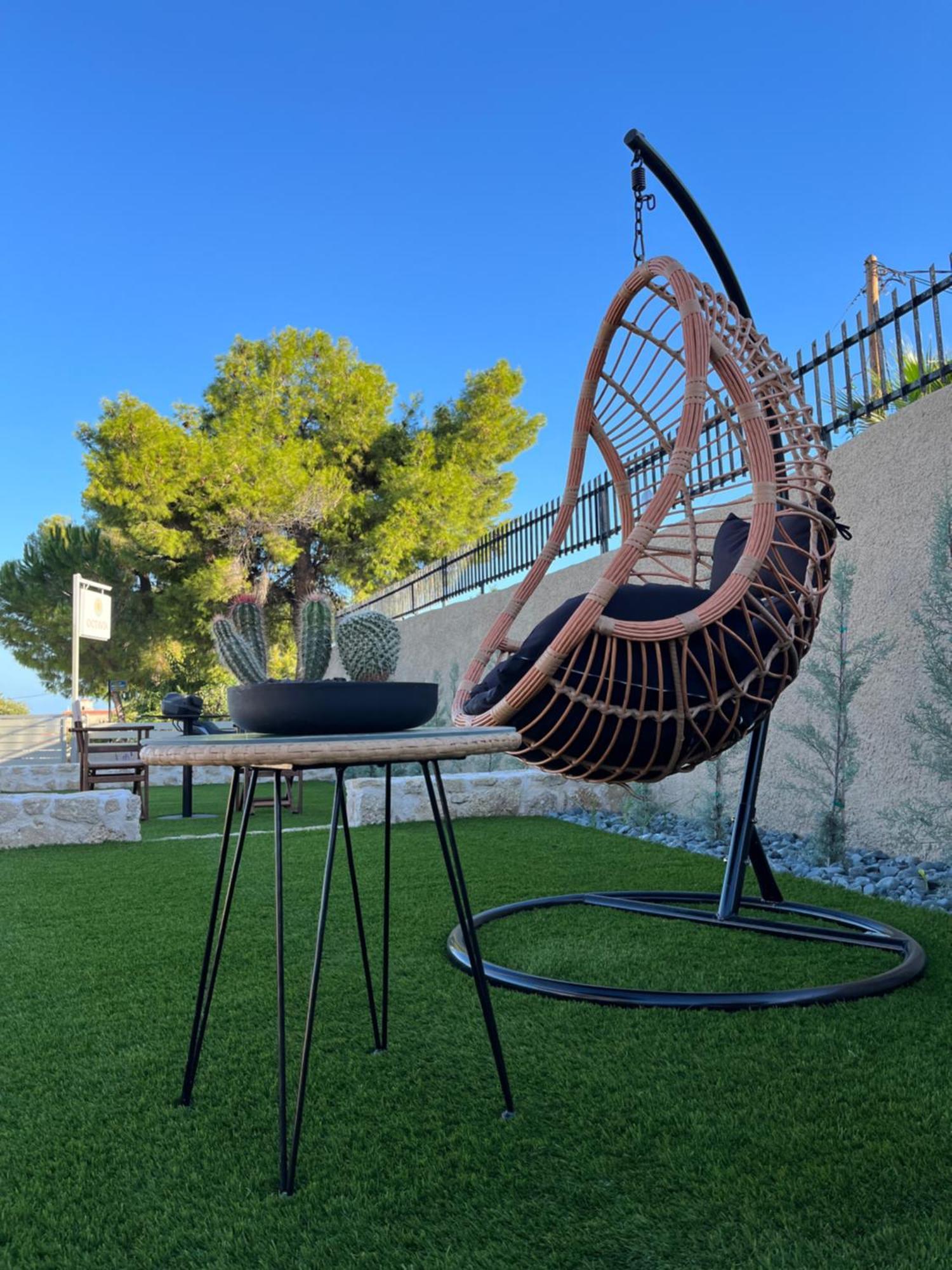 Octavia Rooms Corinth Екстер'єр фото